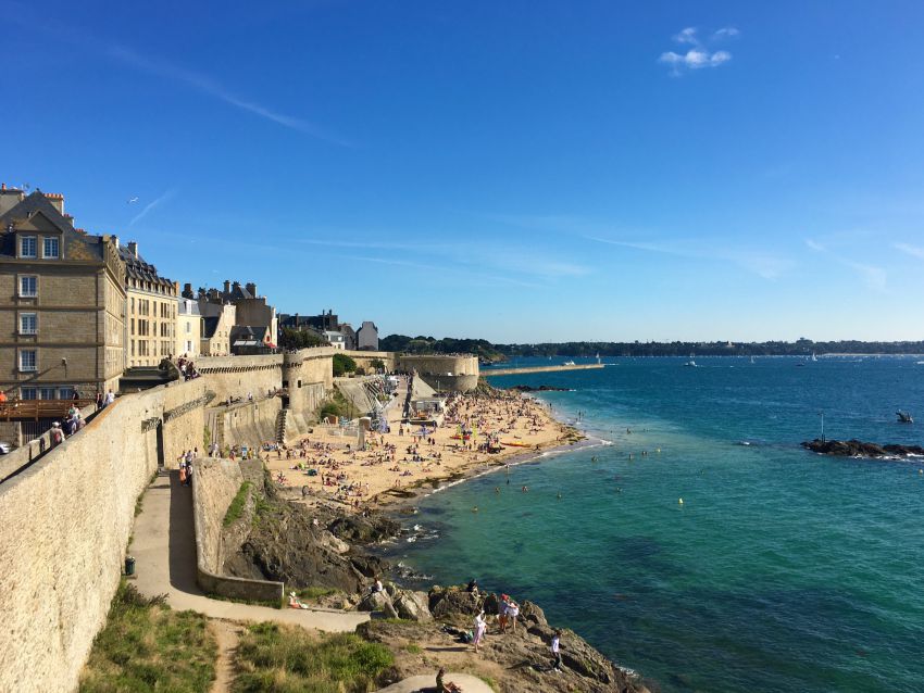 pourquoi faire une chasse au tresor a saint malo